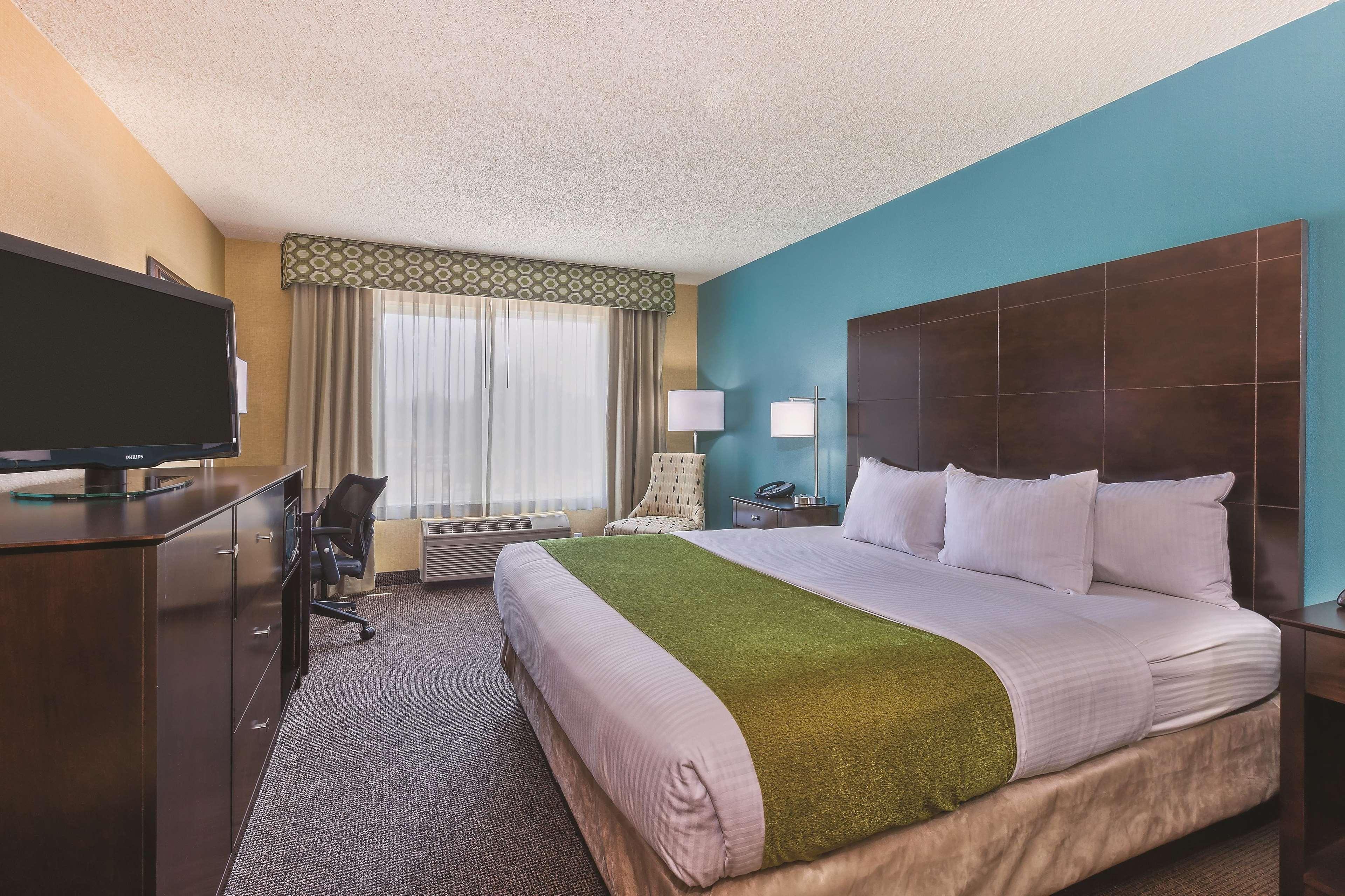 La Quinta By Wyndham Boise Airport Hotel Exterior photo